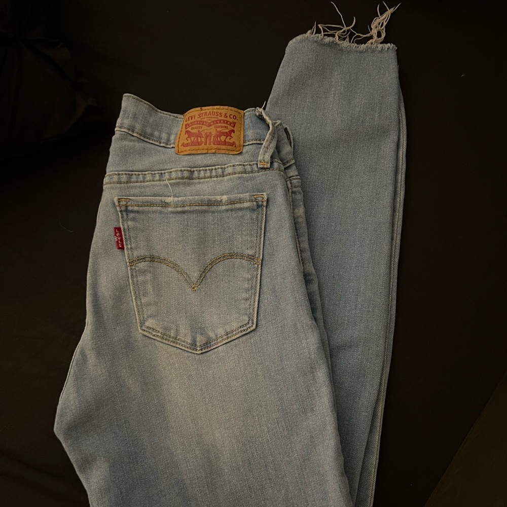 Levi’s 711 super skinny